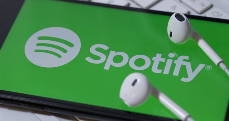 paralari-hazirlayin-spotifya-zam-geliyor-OZNs3ajL.jpg
